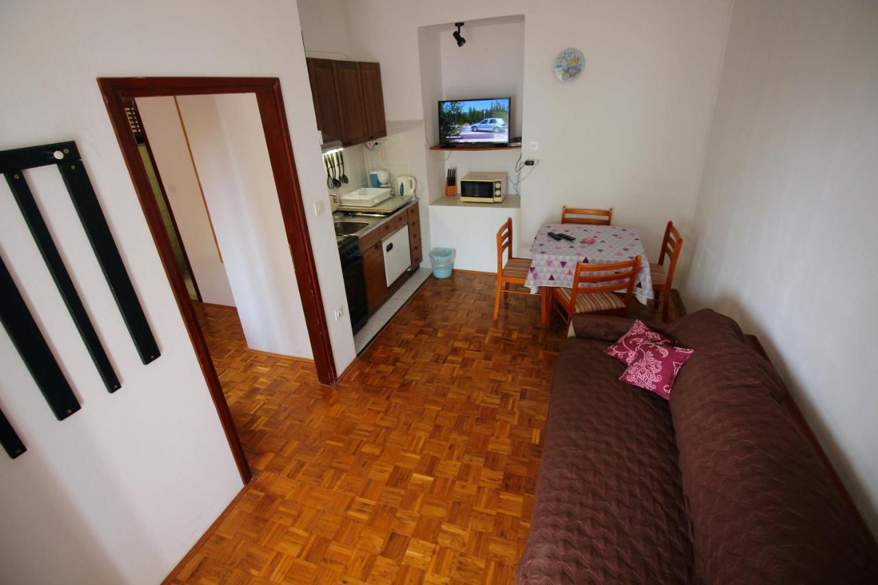 Guesthouse Marija Novi Vinodolski Kültér fotó