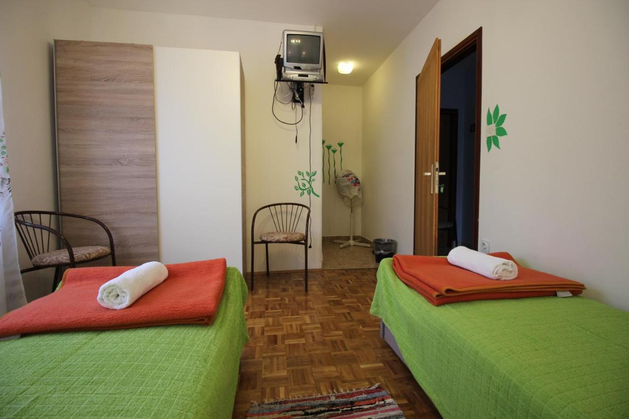 Guesthouse Marija Novi Vinodolski Kültér fotó