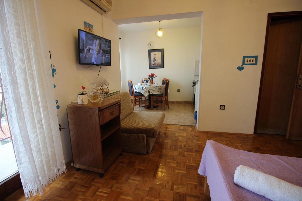 Guesthouse Marija Novi Vinodolski Kültér fotó
