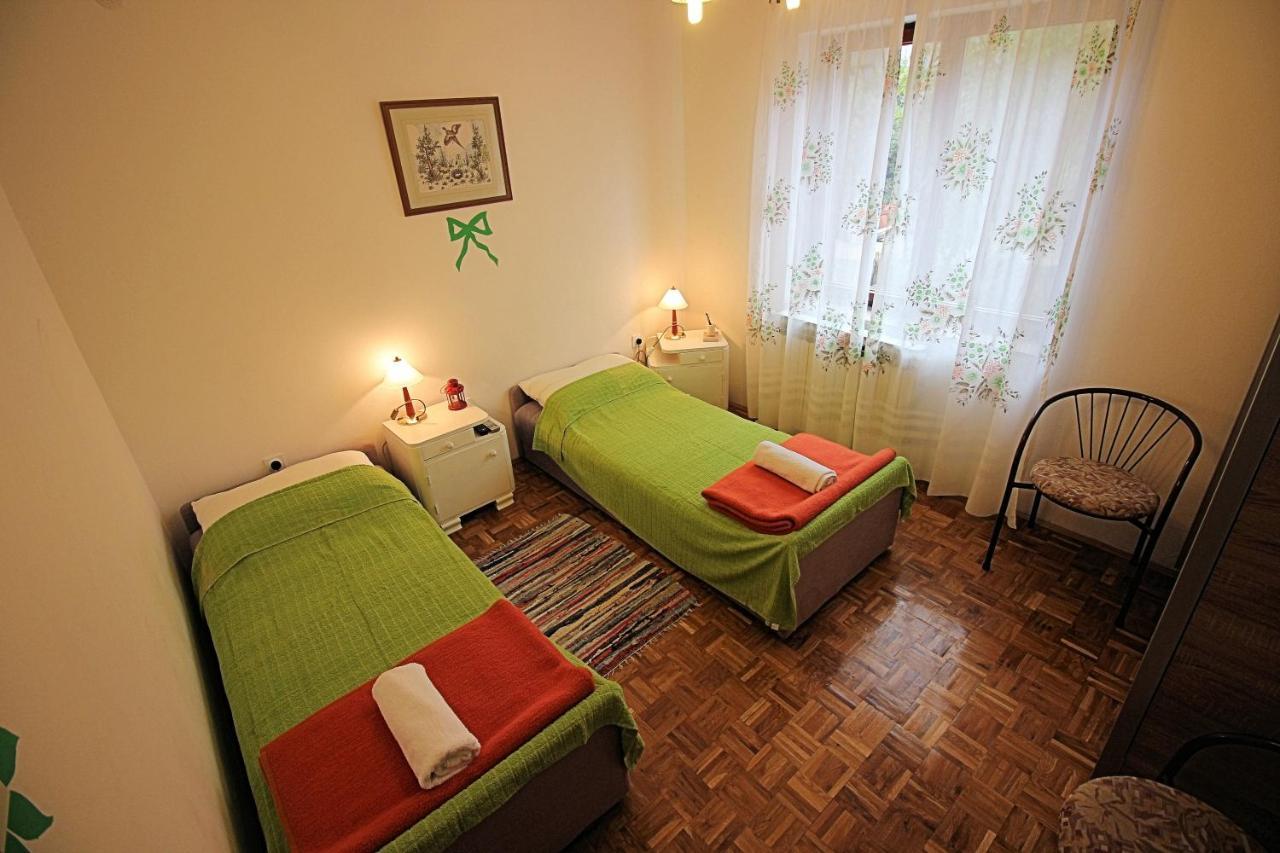 Guesthouse Marija Novi Vinodolski Kültér fotó