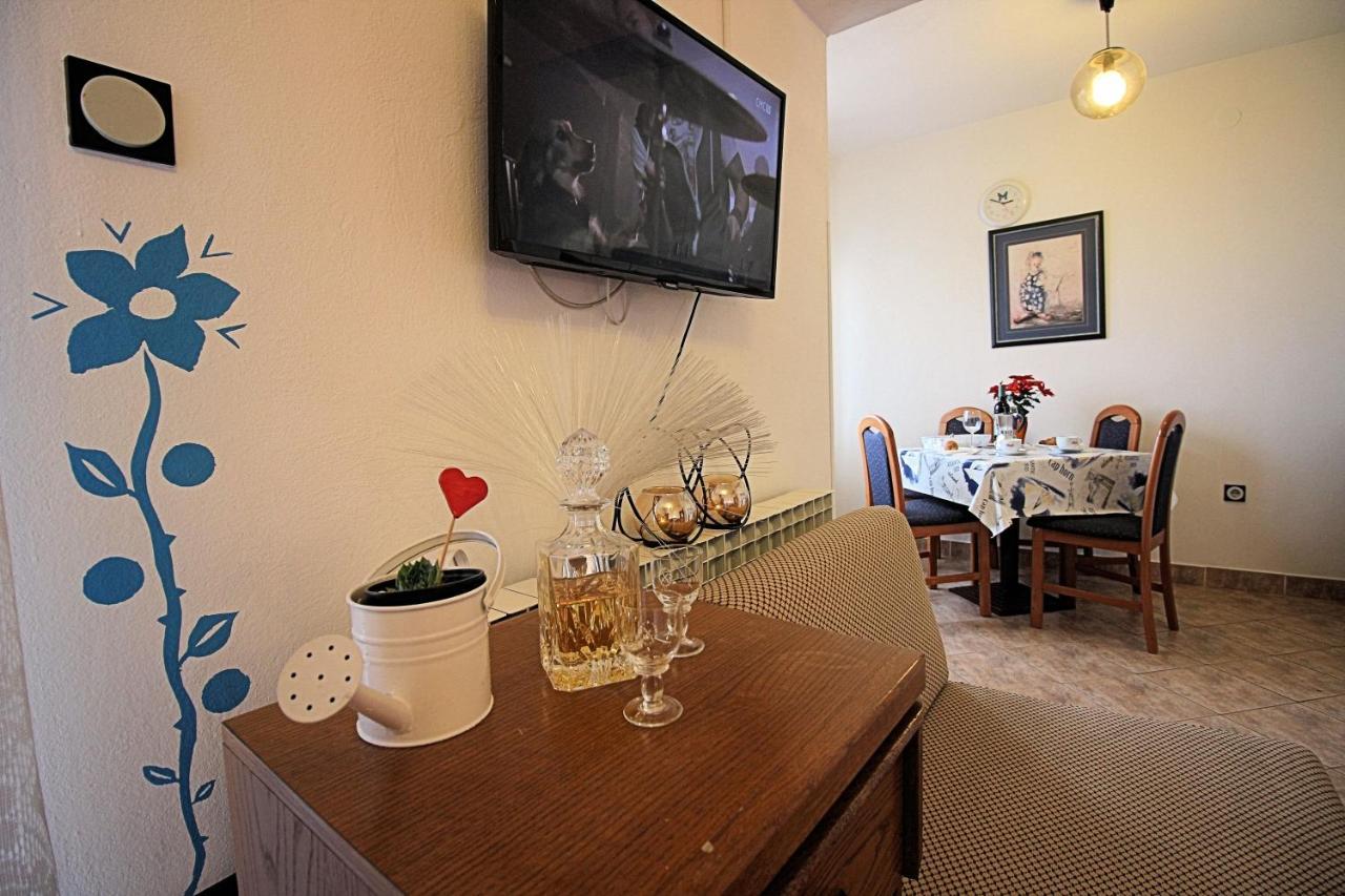 Guesthouse Marija Novi Vinodolski Kültér fotó