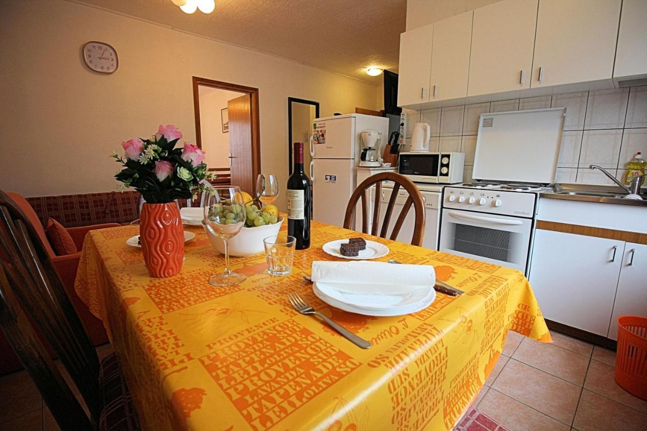 Guesthouse Marija Novi Vinodolski Kültér fotó